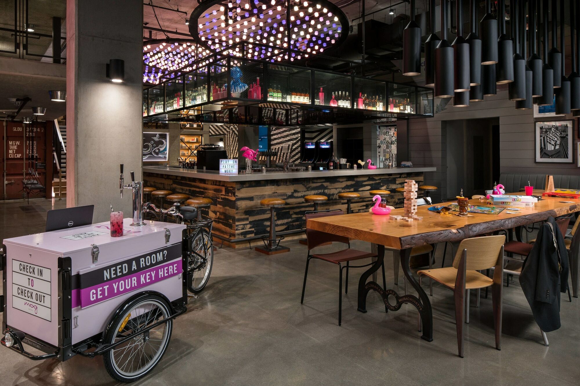 Moxy San Diego Gaslamp Quarter Экстерьер фото